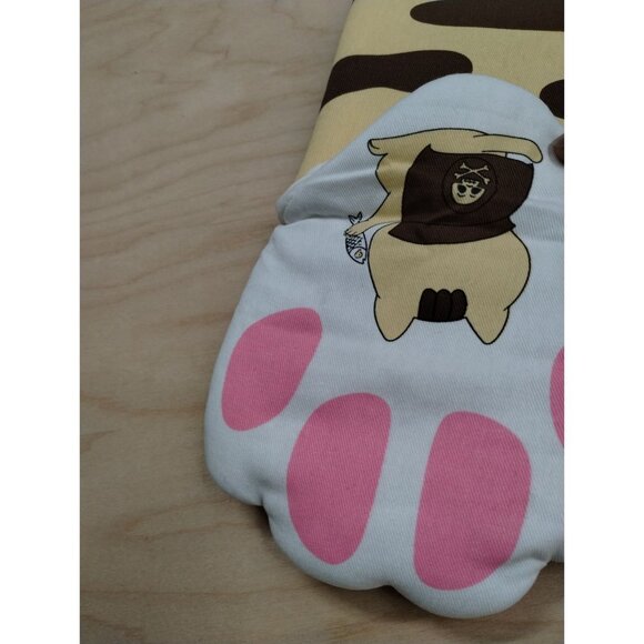 Kitty Cat Paw Claw Oven Mitt | Perfect Gift for Cat Lovers - Picture 7 of 8